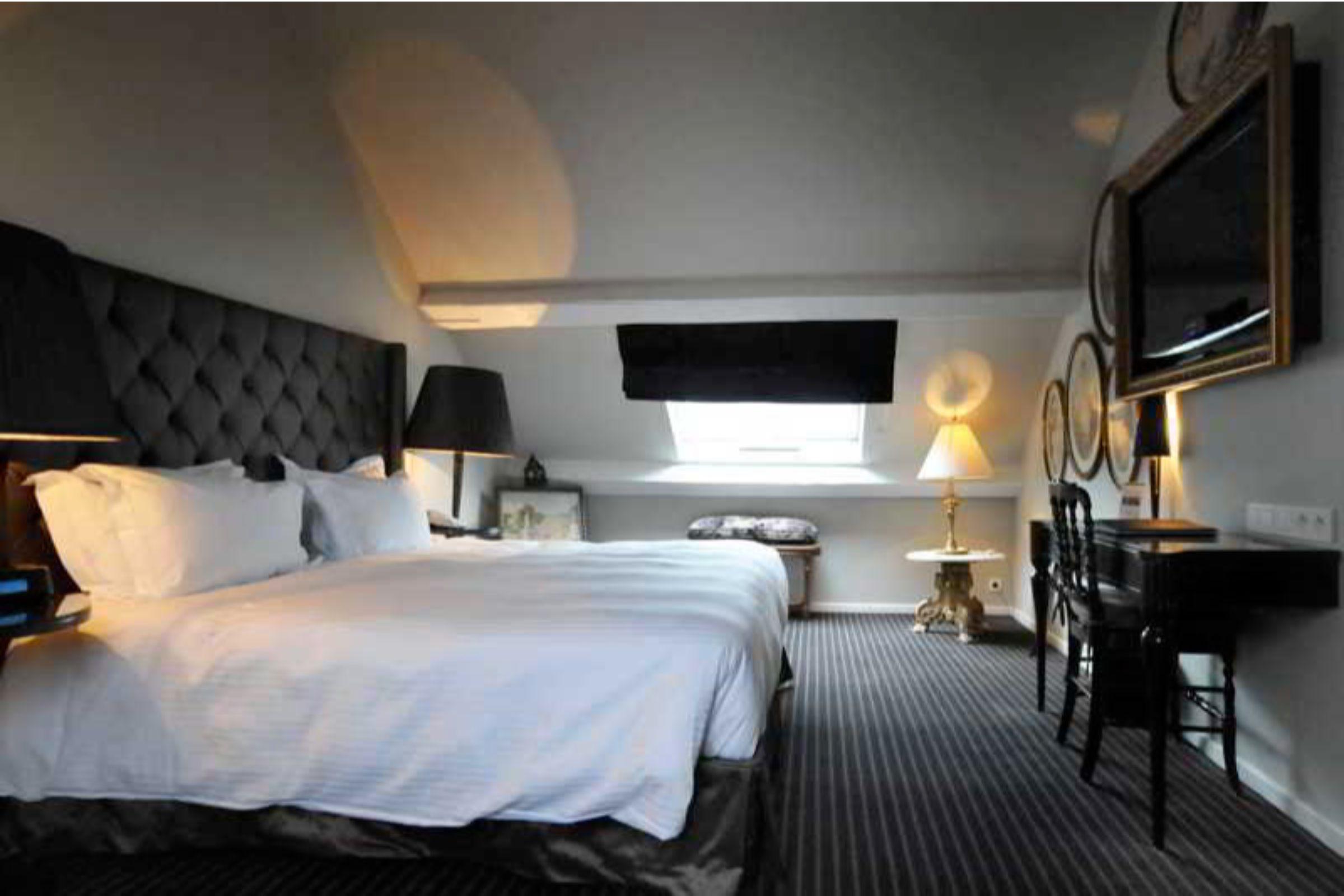 Hotel Manos Premier Saint-Gilles Zimmer foto